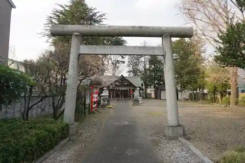 上青木氷川神社の鳥居