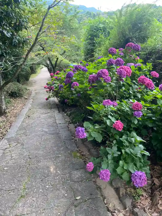 長岳寺のその他建物