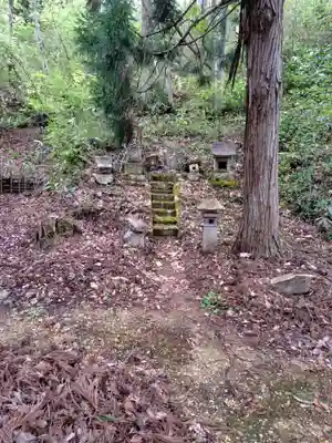 犬の宮猫の宮(山形県)