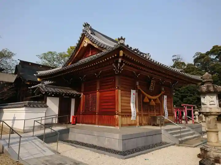 根崎八幡神社の本殿・本堂