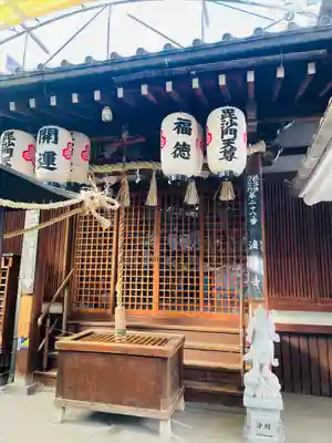 浪速寺の本殿・本堂