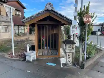庚申堂の{uncategorized: "未分類", other: "その他", undefined: "問題あり", building: "その他建物", grave: "お墓", sacred_gate: "鳥居", guardian: "狛犬", statue: "像", buddha: "仏像", history: "歴史", nature: "自然", garden: "庭園", animal: "動物", pagoda: "塔", temizu: "手水舎", mountain_gate: "山門・神門", sanctuary: "本殿・本堂", subordinate: "末社・摂社", art: "芸術", scenery: "景色", jizo: "地蔵", ema: "絵馬", goshuin: "御朱印", omikuji: "おみくじ", items: "授与品その他", amulet: "お守り", goshuincho: "御朱印帳", eats: "食事", festival: "お祭り", votive_dance: "神楽", shichigosan: "七五三参", wedding: "結婚式", experience: "体験その他", initially: "初詣", around: "周辺", anti_infection: "感染症対策"}