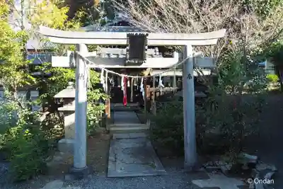九帝王宮 萱野神社(滋賀県)