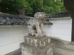 荒見神社の狛犬