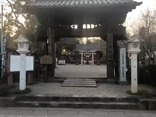 世良田東照宮の山門・神門