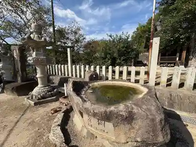 宮ヶ瀬神社の手水舎