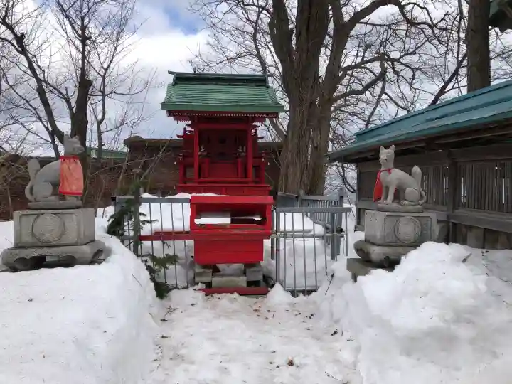 水天宮の{uncategorized: "未分類", other: "その他", undefined: "問題あり", building: "その他建物", grave: "お墓", sacred_gate: "鳥居", guardian: "狛犬", statue: "像", buddha: "仏像", history: "歴史", nature: "自然", garden: "庭園", animal: "動物", pagoda: "塔", temizu: "手水舎", mountain_gate: "山門・神門", sanctuary: "本殿・本堂", subordinate: "末社・摂社", art: "芸術", scenery: "景色", jizo: "地蔵", ema: "絵馬", goshuin: "御朱印", omikuji: "おみくじ", items: "授与品その他", amulet: "お守り", goshuincho: "御朱印帳", eats: "食事", festival: "お祭り", votive_dance: "神楽", shichigosan: "七五三参", wedding: "結婚式", experience: "体験その他", initially: "初詣", around: "周辺", anti_infection: "感染症対策"}