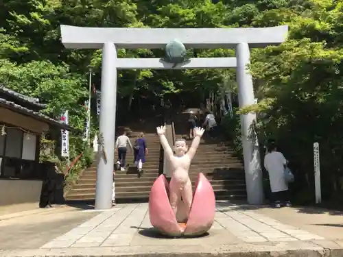 桃太郎神社（栗栖）の鳥居