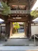本傳寺の山門・神門