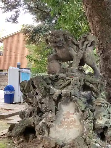 赤坂氷川神社の狛犬