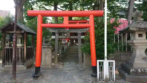 安積國造神社の鳥居