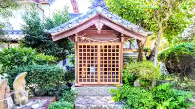 白翁山 神護寺の末社・摂社