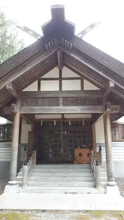 京極八幡神社の本殿・本堂
