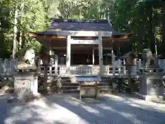 丹生神社の建物その他