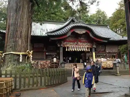 新倉富士浅間神社の本殿・本堂