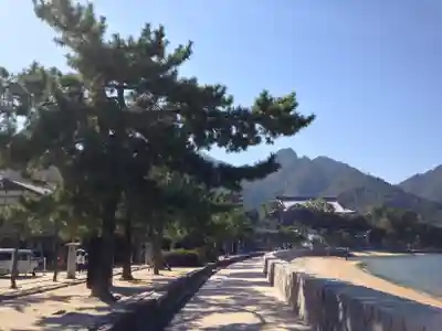 厳島神社(広島県)