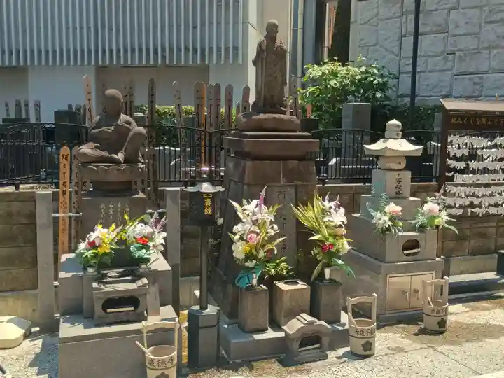 赤坂不動尊威徳寺(東京都)