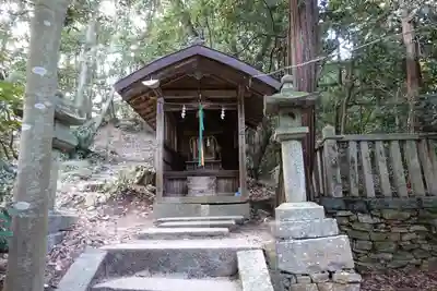 耳成山口神社の末社・摂社
