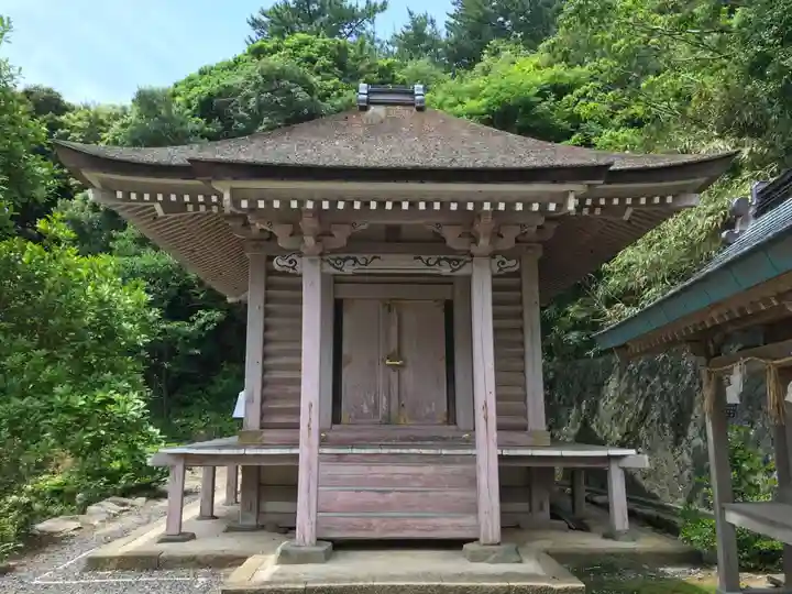 日御碕神社の末社・摂社