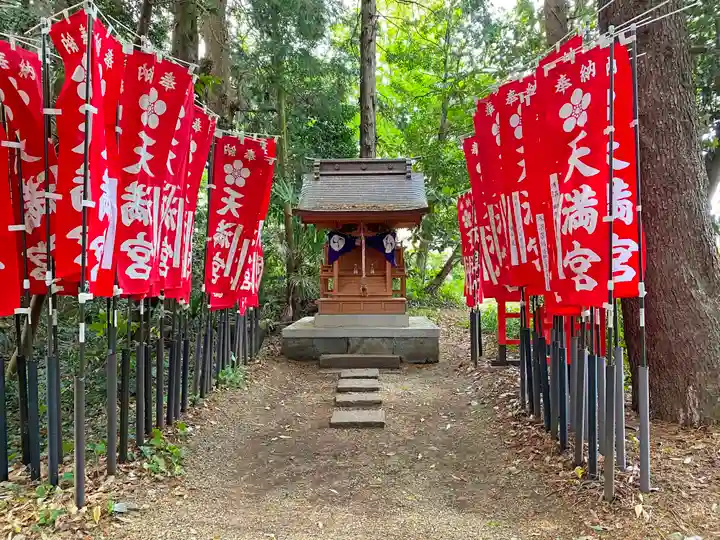 阿伎留神社の末社・摂社