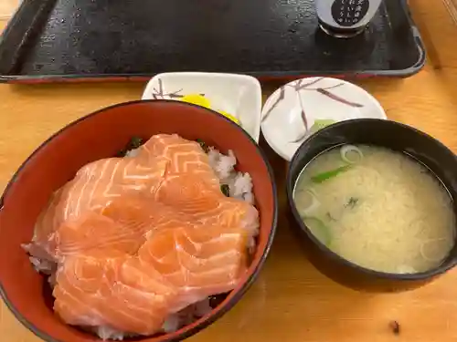 余市神社の食事