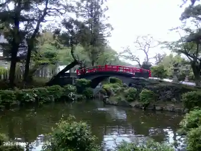 伊太祁曽神社の{uncategorized: "未分類", other: "その他", undefined: "問題あり", building: "その他建物", grave: "お墓", sacred_gate: "鳥居", guardian: "狛犬", statue: "像", buddha: "仏像", history: "歴史", nature: "自然", garden: "庭園", animal: "動物", pagoda: "塔", temizu: "手水舎", mountain_gate: "山門・神門", sanctuary: "本殿・本堂", subordinate: "末社・摂社", art: "芸術", scenery: "景色", jizo: "地蔵", ema: "絵馬", goshuin: "御朱印", omikuji: "おみくじ", items: "授与品その他", amulet: "お守り", goshuincho: "御朱印帳", eats: "食事", festival: "お祭り", votive_dance: "神楽", shichigosan: "七五三参", wedding: "結婚式", experience: "体験その他", initially: "初詣", around: "周辺", anti_infection: "感染症対策"}
