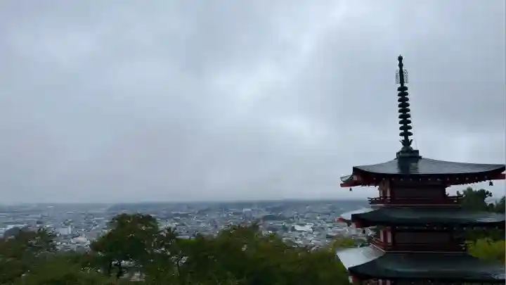 新倉富士浅間神社(山梨県)