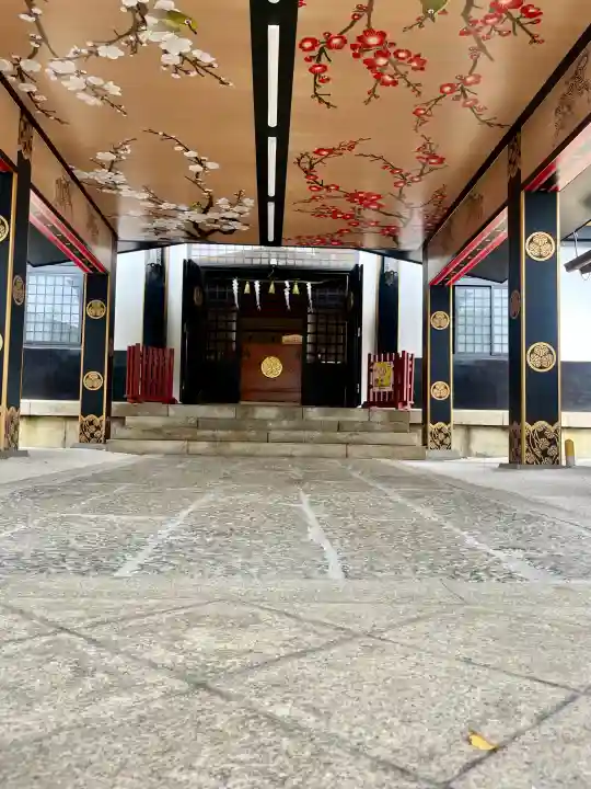 水戸東照宮の{uncategorized: "未分類", other: "その他", undefined: "問題あり", building: "その他建物", grave: "お墓", sacred_gate: "鳥居", guardian: "狛犬", statue: "像", buddha: "仏像", history: "歴史", nature: "自然", garden: "庭園", animal: "動物", pagoda: "塔", temizu: "手水舎", mountain_gate: "山門・神門", sanctuary: "本殿・本堂", subordinate: "末社・摂社", art: "芸術", scenery: "景色", jizo: "地蔵", ema: "絵馬", goshuin: "御朱印", omikuji: "おみくじ", items: "授与品その他", amulet: "お守り", goshuincho: "御朱印帳", eats: "食事", festival: "お祭り", votive_dance: "神楽", shichigosan: "七五三参", wedding: "結婚式", experience: "体験その他", initially: "初詣", around: "周辺", anti_infection: "感染症対策"}