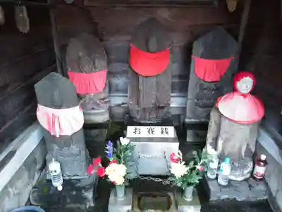 粕谷村地蔵尊(旧念仏堂)の地蔵