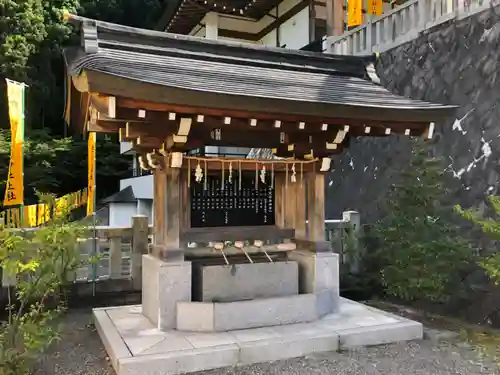 丹生川上神社（上社）の手水舎
