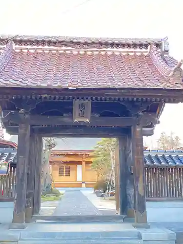 長泉寺の山門