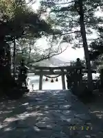 嚴島神社の{uncategorized: "未分類", other: "その他", undefined: "問題あり", building: "その他建物", grave: "お墓", sacred_gate: "鳥居", guardian: "狛犬", statue: "像", buddha: "仏像", history: "歴史", nature: "自然", garden: "庭園", animal: "動物", pagoda: "塔", temizu: "手水舎", mountain_gate: "山門・神門", sanctuary: "本殿・本堂", subordinate: "末社・摂社", art: "芸術", scenery: "景色", jizo: "地蔵", ema: "絵馬", goshuin: "御朱印", omikuji: "おみくじ", items: "授与品その他", amulet: "お守り", goshuincho: "御朱印帳", eats: "食事", festival: "お祭り", votive_dance: "神楽", shichigosan: "七五三参", wedding: "結婚式", experience: "体験その他", initially: "初詣", around: "周辺", anti_infection: "感染症対策"}