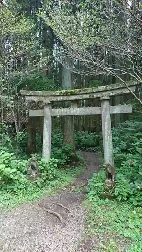 西光寺の鳥居