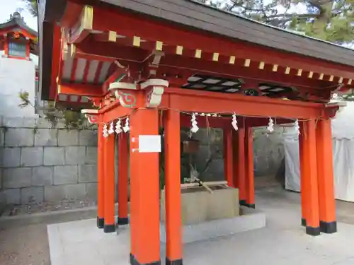 五社神社　諏訪神社の手水