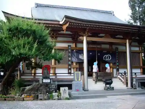 善楽寺の本殿・本堂