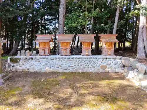 比良賀神社の末社