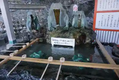 二見興玉神社の手水舎