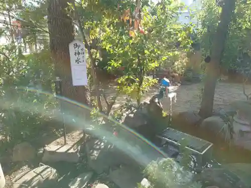 中津瀬神社の手水舎