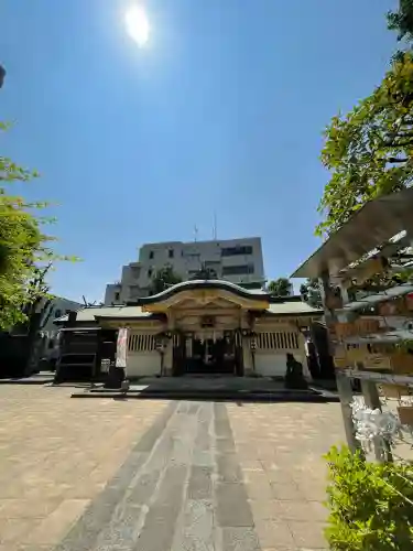 高輪神社の{uncategorized: "未分類", other: "その他", undefined: "問題あり", building: "その他建物", grave: "お墓", sacred_gate: "鳥居", guardian: "狛犬", statue: "像", buddha: "仏像", history: "歴史", nature: "自然", garden: "庭園", animal: "動物", pagoda: "塔", temizu: "手水舎", mountain_gate: "山門・神門", sanctuary: "本殿・本堂", subordinate: "末社・摂社", art: "芸術", scenery: "景色", jizo: "地蔵", ema: "絵馬", goshuin: "御朱印", omikuji: "おみくじ", items: "授与品その他", amulet: "お守り", goshuincho: "御朱印帳", eats: "食事", festival: "お祭り", votive_dance: "神楽", shichigosan: "七五三参", wedding: "結婚式", experience: "体験その他", initially: "初詣", around: "周辺", anti_infection: "感染症対策"}