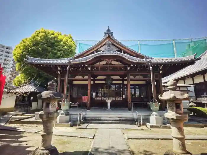 建中寺の本殿