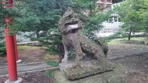 富良野神社の狛犬