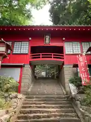 磯山弁財天の山門