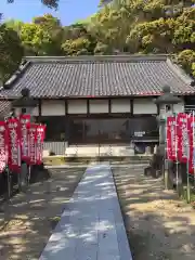 金蓮寺の本殿