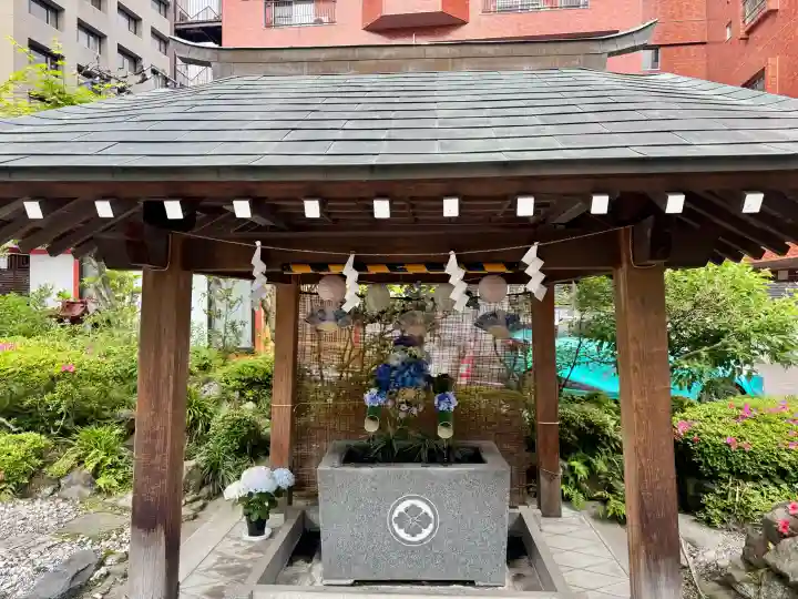仙台大神宮の{uncategorized: "未分類", other: "その他", undefined: "問題あり", building: "その他建物", grave: "お墓", sacred_gate: "鳥居", guardian: "狛犬", statue: "像", buddha: "仏像", history: "歴史", nature: "自然", garden: "庭園", animal: "動物", pagoda: "塔", temizu: "手水舎", mountain_gate: "山門・神門", sanctuary: "本殿・本堂", subordinate: "末社・摂社", art: "芸術", scenery: "景色", jizo: "地蔵", ema: "絵馬", goshuin: "御朱印", omikuji: "おみくじ", items: "授与品その他", amulet: "お守り", goshuincho: "御朱印帳", eats: "食事", festival: "お祭り", votive_dance: "神楽", shichigosan: "七五三参", wedding: "結婚式", experience: "体験その他", initially: "初詣", around: "周辺", anti_infection: "感染症対策"}