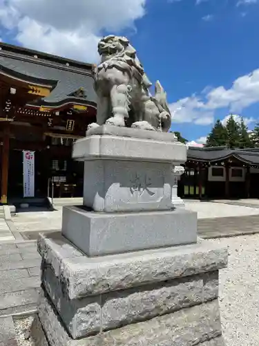 諏訪神社の狛犬