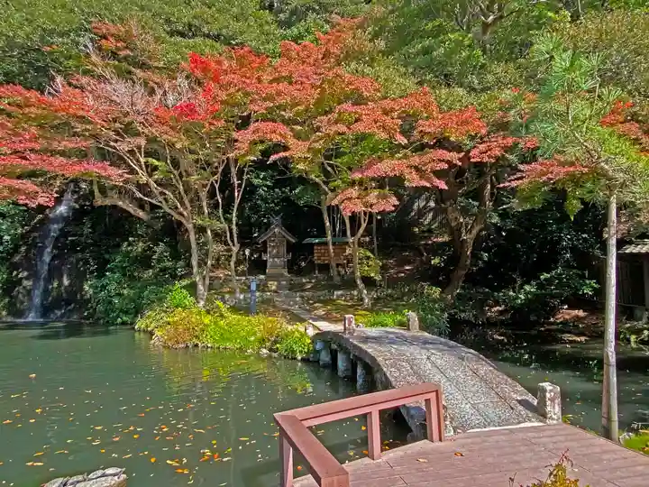 出雲大社北島国造館 出雲教の庭園