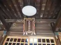 義田稲荷神社の本殿・本堂