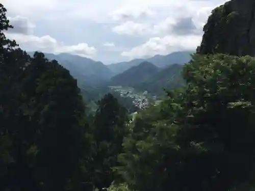 宝珠山 立石寺の景色