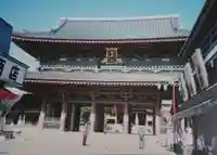 川崎大師(平間寺)の山門・神門