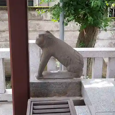 鎧神社の狛犬